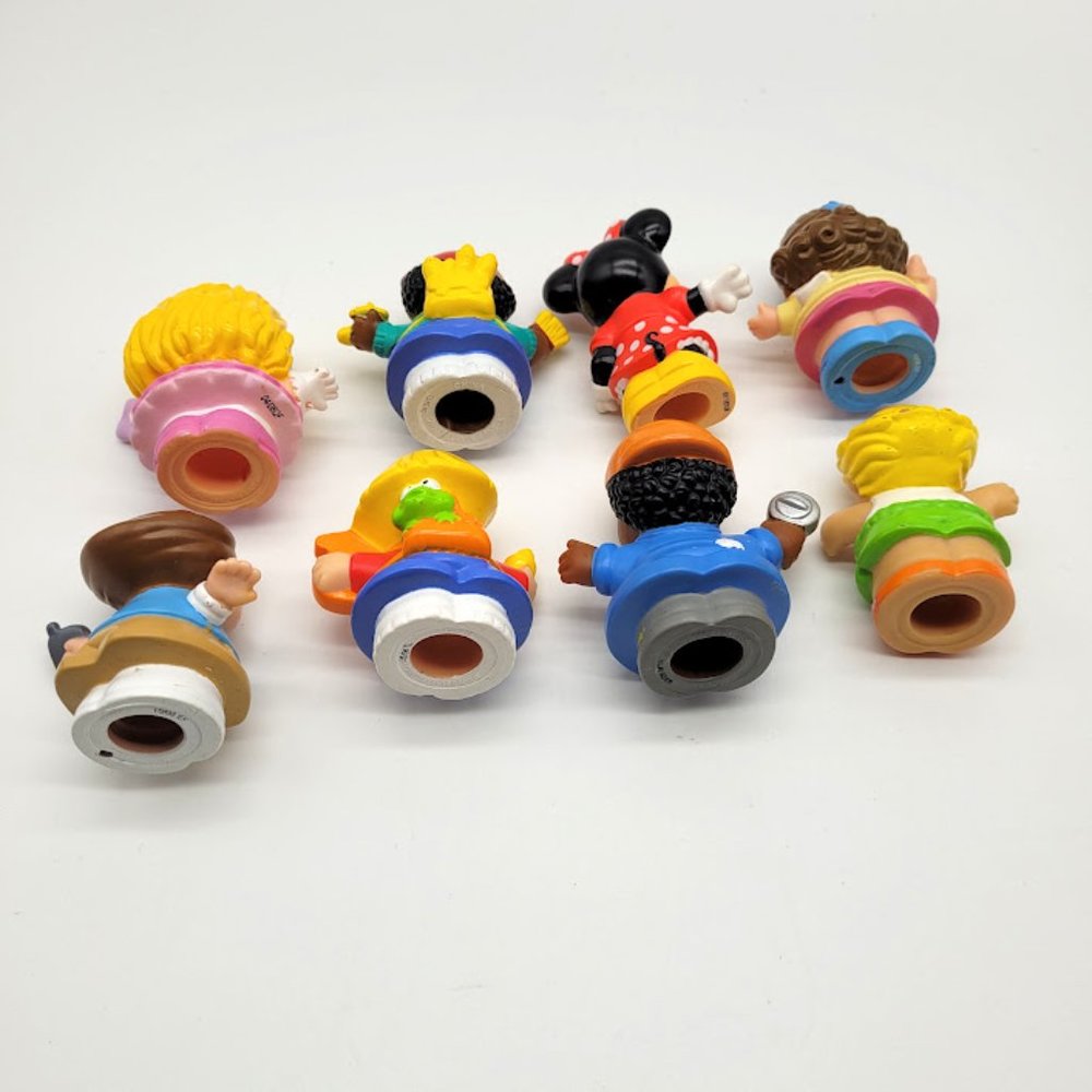 LOT OF 8 LITTLE PEOPLE Fisher Price Boys Girls Blonde Brunette Play Club Team - Picture 14 of 15